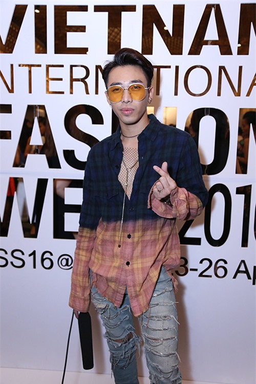 ban gai cuong do la gian di van lan at cac dan chi sanh dieu - 16