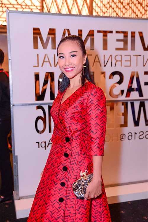 ban gai cuong do la gian di van lan at cac dan chi sanh dieu - 5