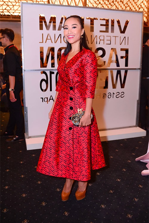 ban gai cuong do la gian di van lan at cac dan chi sanh dieu - 6