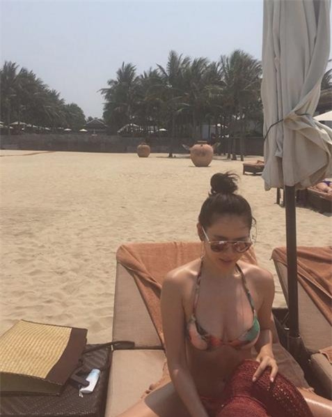 Sao nữ “Hương mùa hè” Son Ye Jin khoe loạt ảnh đi nghỉ ở Hội An - Ảnh 2.