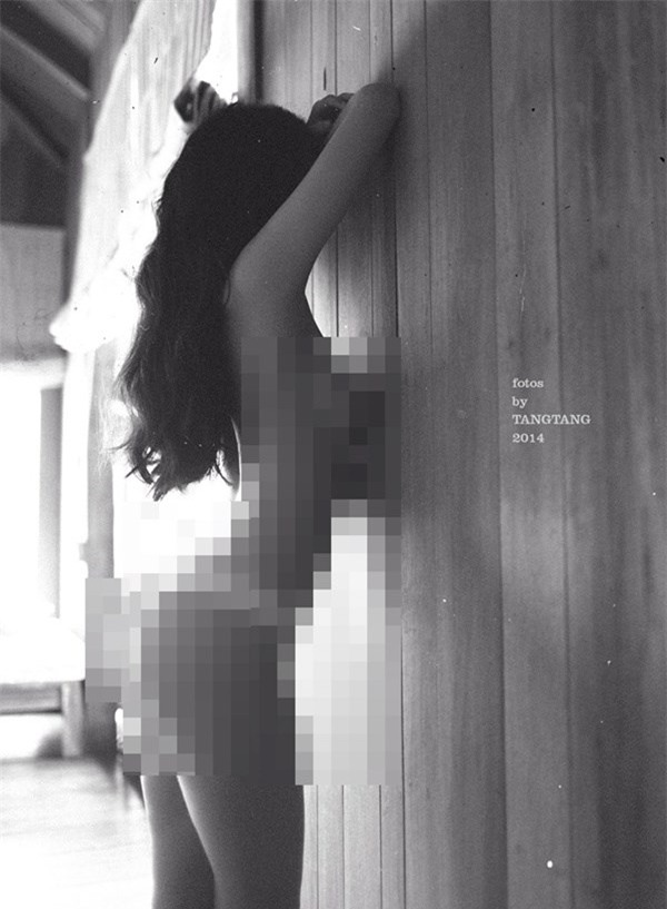 Ngọc Trinh từ khoe nội y đến nude 100% khiến dân mạng 'dậy sóng' - ảnh 3