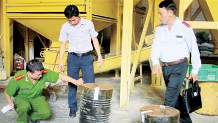 Chất cấm, sử dụng chất cấm trong chăn nuôi, trang trại chăn nuôi, chất cấm tạo nạc salbutamol, chất vàng ô