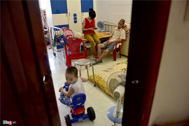 Vo chong dien vien Nguyen Hoang mo quan ca phe muu sinh hinh anh 6