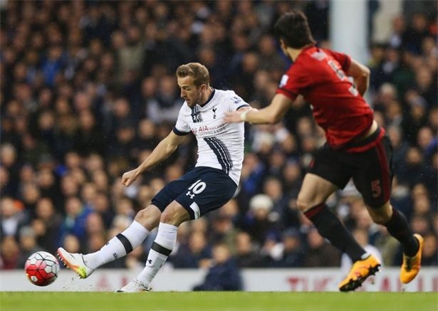 Tottenham dâng chức vô địch cho Leicester với trận hòa 1-1 - Ảnh 3.