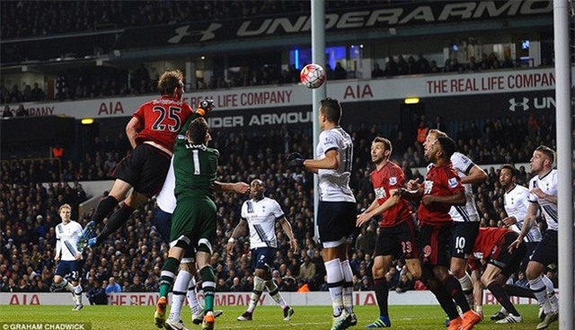 Tottenham dâng chức vô địch cho Leicester với trận hòa 1-1 - Ảnh 9.