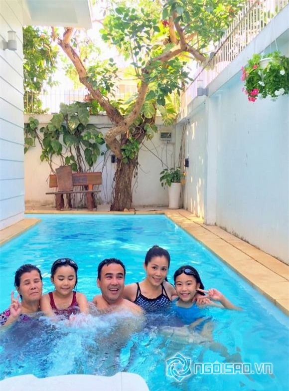 Gia đình Quyền Linh 27