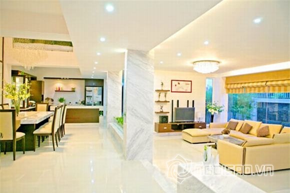 Gia đình Quyền Linh 8