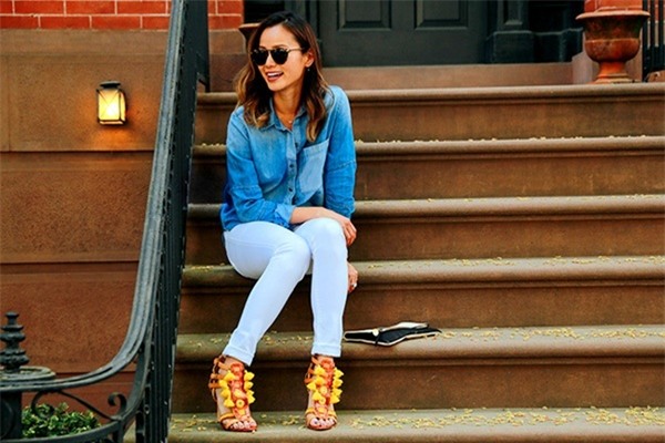 Là con gái thì ai cũng phải có đủ những kiểu áo này