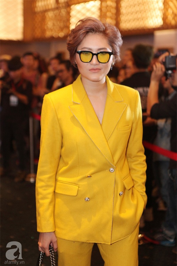 Thảm đỏ tuần lễ thời trang ngày cuối