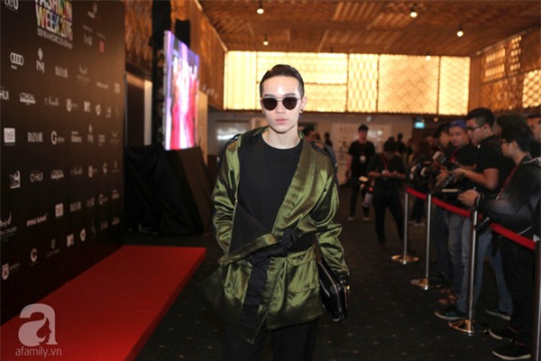 Thảm đỏ tuần lễ thời trang ngày cuối