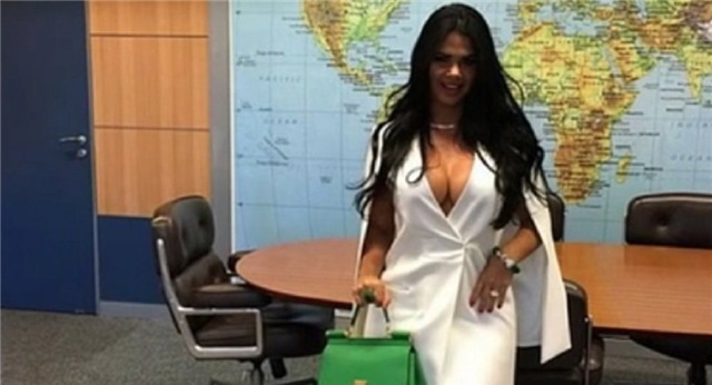 anh khoa than cua vo bo truong du lich brazil gay soc hinh anh 3