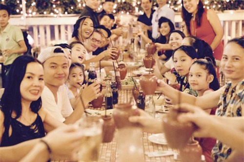 doan trang, ca si doan trang, cuoc song cua doan trang