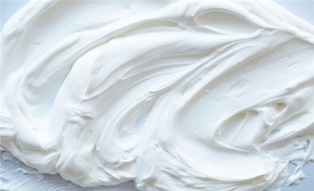 7 cach cham soc da khong lo chay nang mua di bien - 6