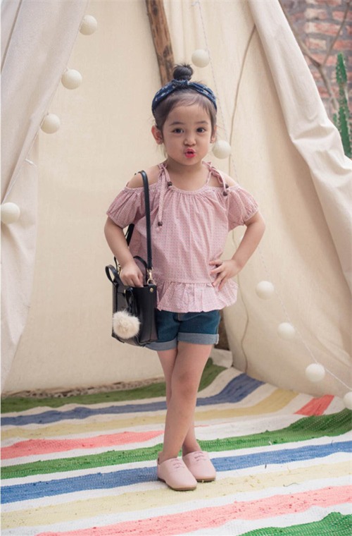 mau nhi 5 tuoi ha noi nhu sinh ra de thi hoa hau - 3