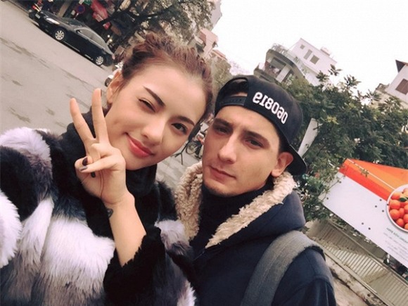 Hồng Quế mang thai với bạn nhảy 1