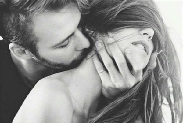 7 nụ hôn “không thử thì phí” cho các cặp đôi