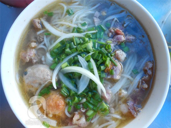 Những kinh nghiệm xem - ăn - chơi tuyệt vời khi du lịch Huế 13