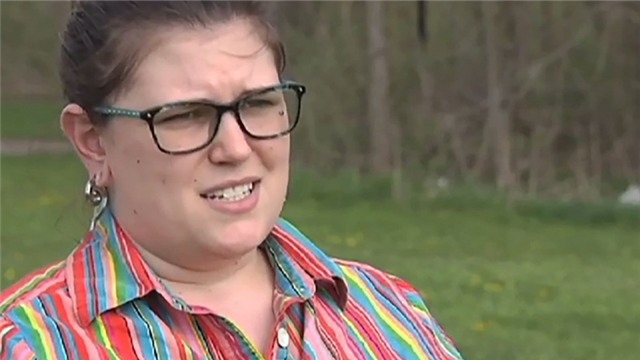 sa thải cô giáo, giáo dục giới tính