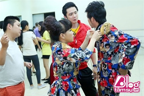 viet-huong-hoai-linh-blogtamsuvn9