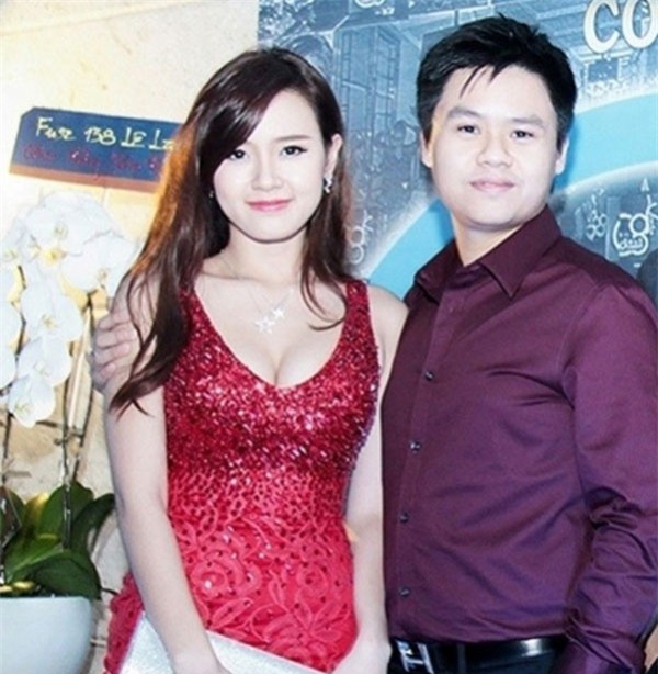 Đầu tiên là người đẹp Midu.