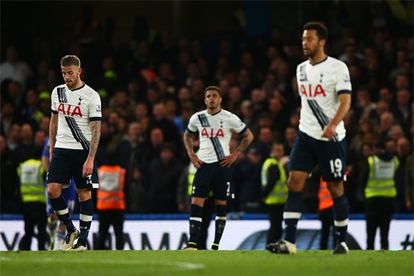 Chelsea hoa Tottenham 2-2, Leicester vo dich ngoai hang Anh  hinh anh 12