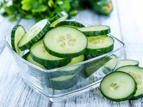 7 loai qua giup giai nhiet lan da mua he cuc hieu qua - 2