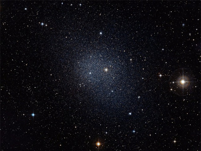 Vũ trụ bao la hơn chúng ta tưởng.