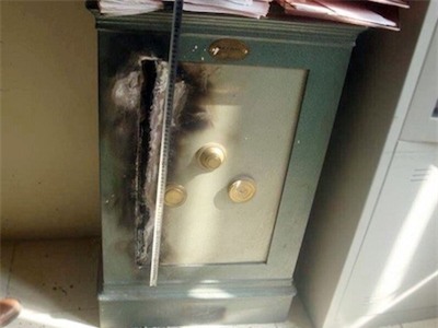 Bắt quả tang nhân viên siêu thị trộm hơn 2,75 tỉ đồng