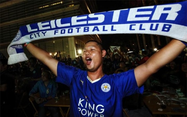Người Thái rầm rộ ăn mừng chức vô địch của Leicester City - Ảnh 4.
