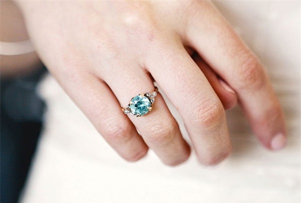 Đeo nhẫn sao cho đúng để tình duyên trọn vẹn