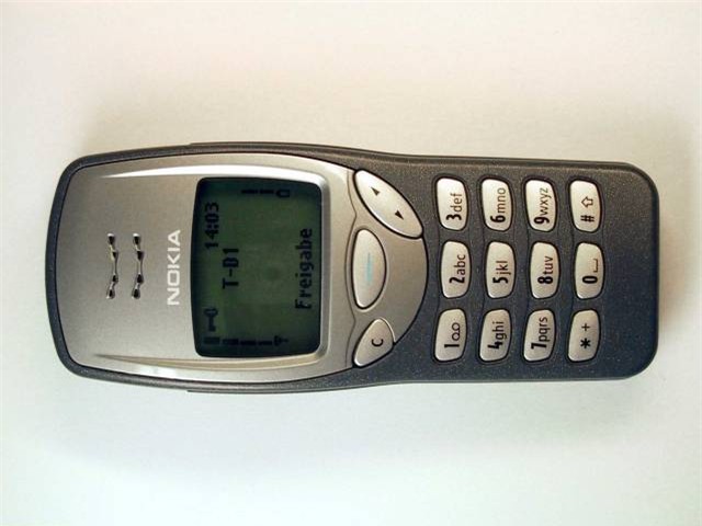 Trước iPhone, đây là 4 chiếc điện thoại di động đã thay đổi thế giới - Ảnh 2.