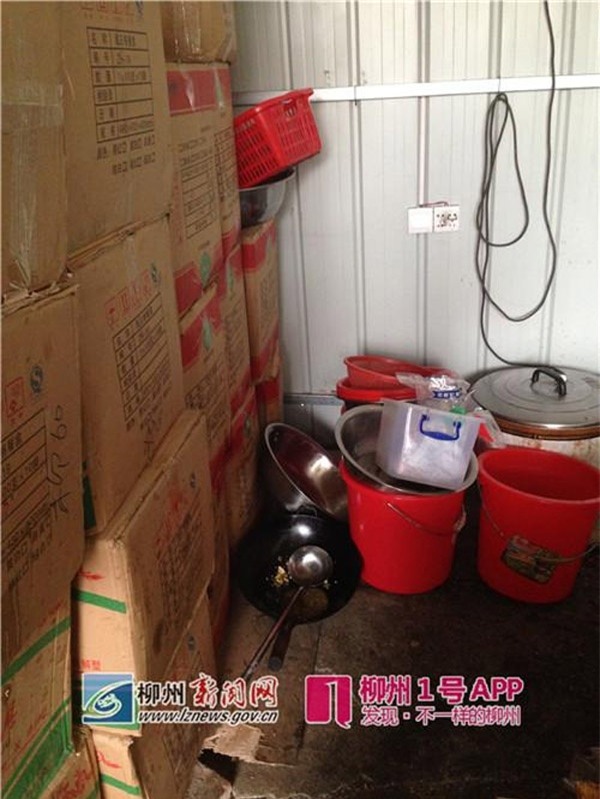 Sự thật kinh hoàng đằng sau những cơ sở nhận đặt đồ ăn qua mạng