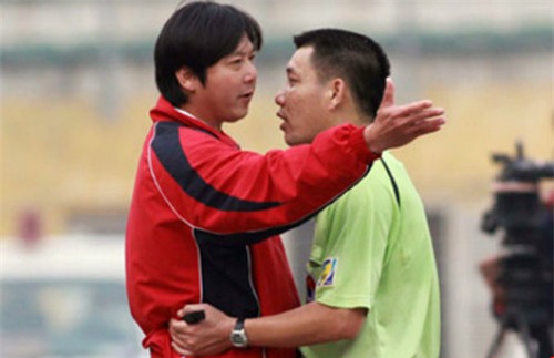 Thách thức cho trọng tài - 1