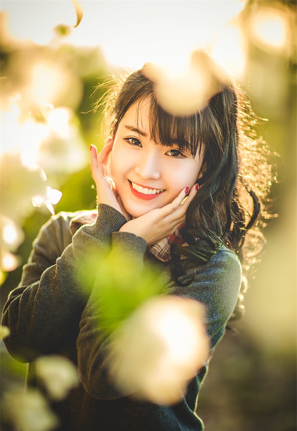 Cô bạn có ba mẹ đều là người gốc Hoa.