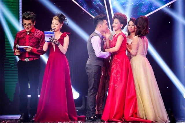 Cao Cong Nghia vuot mat Trung Quang tai Than tuong bolero hinh anh 3