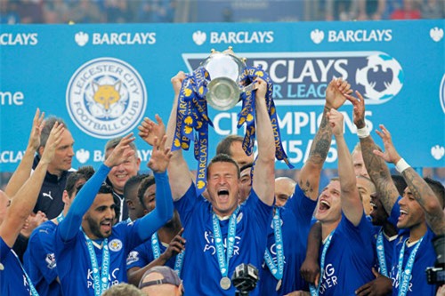 chum anh leicester vo oa trong ngay dang quang o premier league hinh anh 4