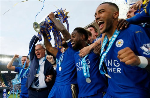 chum anh leicester vo oa trong ngay dang quang o premier league hinh anh 5