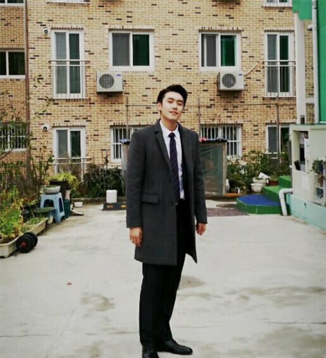 Soái ca mặc sơ mi trắng trong truyền thuyết đã xuất hiện ở Việt Nam rồi các chị em ơi! - Ảnh 20.