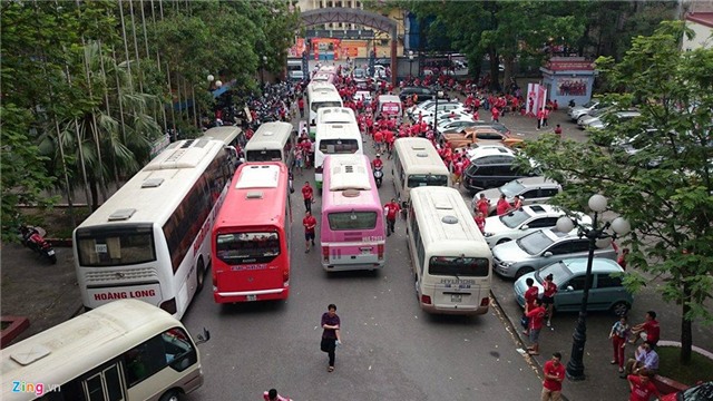Hang ngan CDV Hai Phong dot phao, rai tien am phu o thu do hinh anh 1