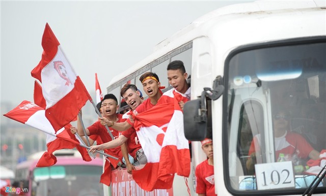 Hang ngan CDV Hai Phong dot phao, rai tien am phu o thu do hinh anh 3