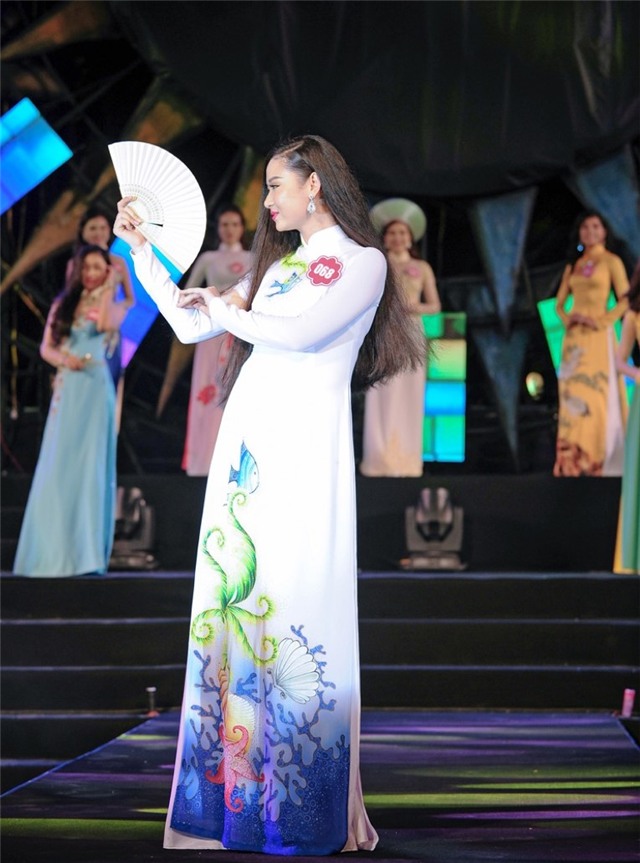 Thi sinh Hoa hau Bien khoe dang trong trang phuc ao tam hinh anh 7