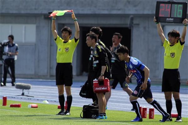 7 phút của Công Phượng đáng giá bao nhiêu? - Ảnh 3.