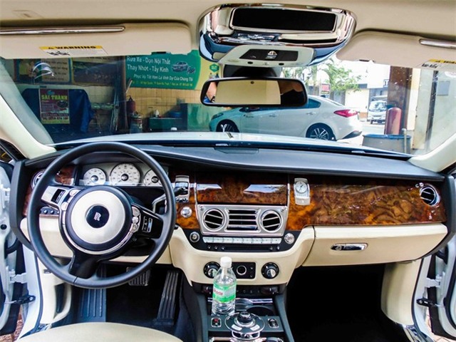 Rolls-Royce Ghost do la mat o Sai Gon hinh anh 8