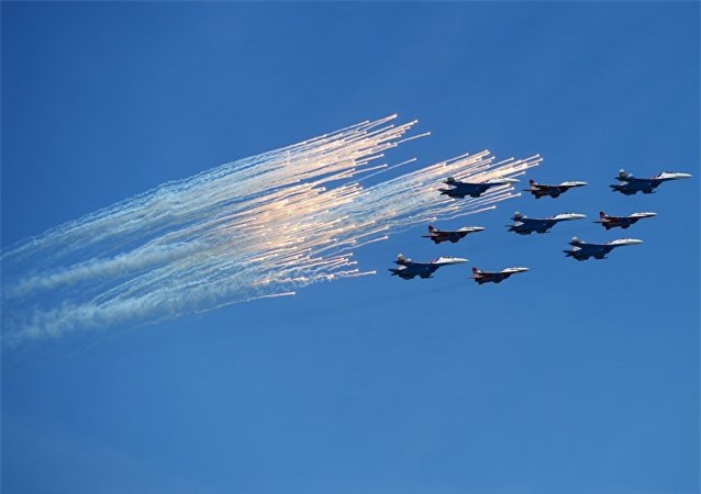 hinh anh lan dau tien thay o duyet binh ngay chien thang phat xit hinh anh 10