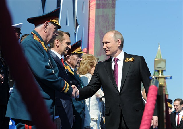 hinh anh lan dau tien thay o duyet binh ngay chien thang phat xit hinh anh 2