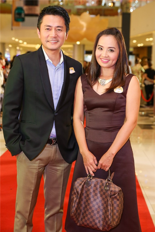 Quy Binh - Minh Hang tinh tu tren tham do hinh anh 13