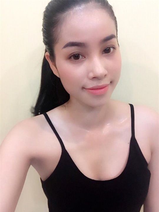 Phạm Hương