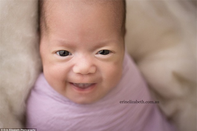 Người mẹ xinh đẹp sinh 5 đứa bé đáng yêu trong vòng 2 phút khoe con trong loạt ảnh mới - Ảnh 5.