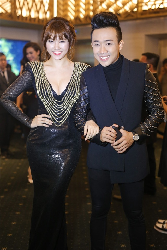 Hari Won dien vay xe sau khi di su kien cung Tran Thanh hinh anh 1