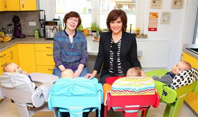 duc: con gai muon co em, me 65 tuoi de lien luc 4 con hinh anh 3